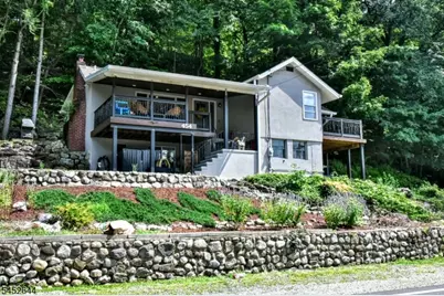 454 Skyline Lake Dr, Ringwood, NJ 07456 - Photo 29