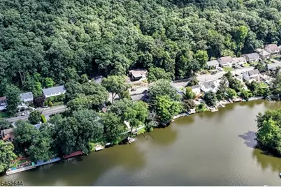 454 Skyline Lake Dr, Ringwood, NJ 07456 - Photo 37