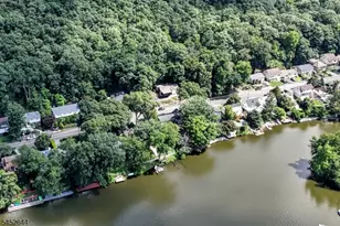 454 Skyline Lake Dr, Ringwood, NJ 07456 - Photo 37