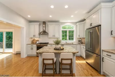 298 Emerson Ln, Berkeley Heights Township, NJ 07922 - Photo 7