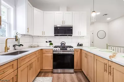 1150 Grove St, Irvington, NJ 07111 - Photo 9