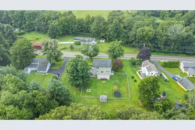 157 Halsey Rd, Hampton Township, NJ 07860 - Photo 29
