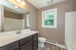157 Halsey Rd, Hampton Township, NJ 07860 - Photo 19