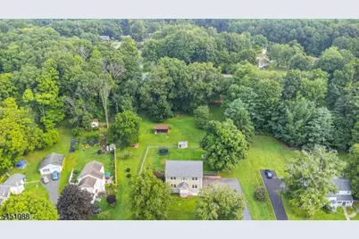 157 Halsey Rd, Hampton Township, NJ 07860 - Photo 3
