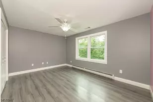 157 Halsey Rd, Hampton Township, NJ 07860 - Photo 17