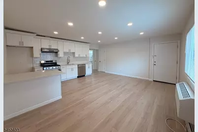 291 Garibaldi Ave, Lodi, NJ 07644 - Photo 3