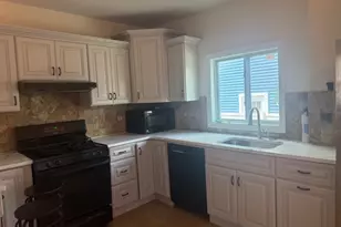 621 Emerson Ave, Elizabeth, NJ 07208 - Photo 7