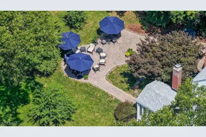100 Mali Dr, North Plainfield, NJ 07062 - Photo 35