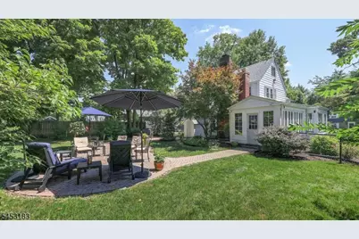 100 Mali Dr, North Plainfield, NJ 07062 - Photo 37