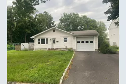 263 Colonial Pl, Plainfield, NJ 07062 - Photo 1