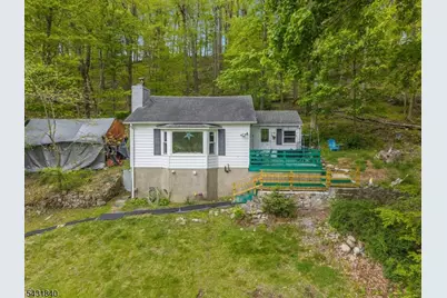 32 Hoffmans Crossing Rd., Lebanon Township, NJ 07830 - Photo 1