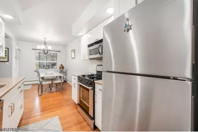 1G Avon Ct #BLOW, Chatham Township, NJ 07928 - Photo 13