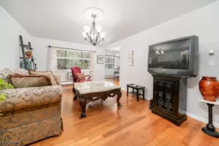 1G Avon Ct, Chatham Township, NJ 07928 - Photo 23