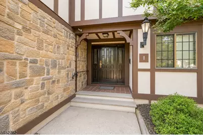 1G Avon Ct #BLOW, Chatham Township, NJ 07928 - Photo 9