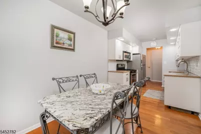 1G Avon Ct #BLOW, Chatham Township, NJ 07928 - Photo 15