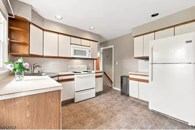 119 Andover Sparta Rd, Andover Township, NJ 07860 - Photo 17