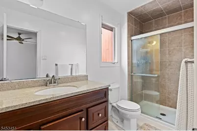 142 Riverbend Dr, North Brunswick Township, NJ 08902 - Photo 23