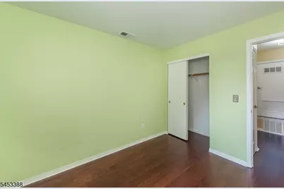 8 Ashley Court #8, Bedminster Township, NJ 07921 - Photo 15