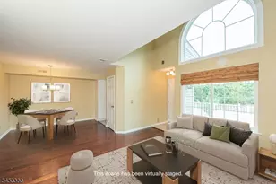 8 Ashley Ct, Bedminster Township, NJ 07921 - Photo 3
