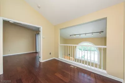 8 Ashley Court #8, Bedminster Township, NJ 07921 - Photo 17