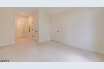 545 Morris Ave #213, Summit, NJ 07901 - Photo 11