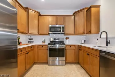 545 Morris Ave #213, Summit, NJ 07901 - Photo 5