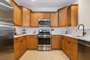 545 Morris Ave, Summit, NJ 07901 - Photo 5