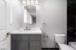 806 2nd Ave, Elizabeth, NJ 07202 - Photo 17
