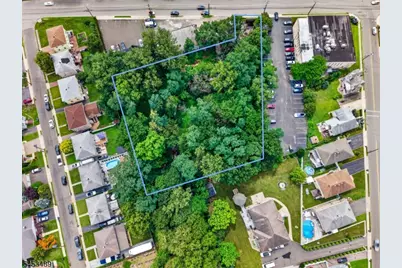 251 Molnar Dr, Elmwood Park, NJ 07407 - Photo 15