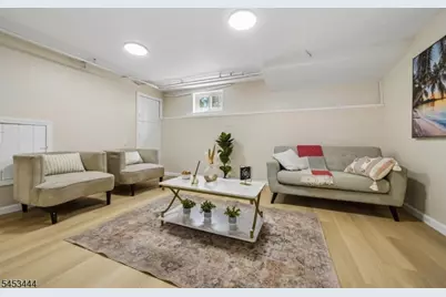 124 Woodruff Pl, Hillside, NJ 07205 - Photo 29