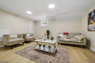 124 Woodruff Pl, Hillside, NJ 07205 - Photo 29