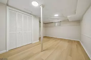 124 Woodruff Pl, Hillside, NJ 07205 - Photo 31