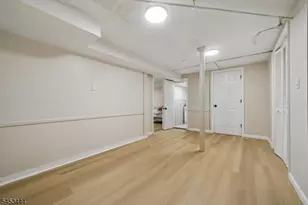 124 Woodruff Pl, Hillside, NJ 07205 - Photo 33