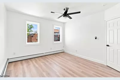 1024 Laura St, Elizabeth, NJ 07201 - Photo 29