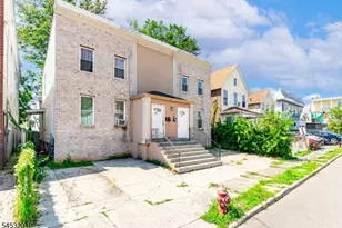 1024 Laura St, Elizabeth, NJ 07201 - Photo 3