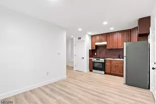 1024 Laura St, Elizabeth, NJ 07201 - Photo 21