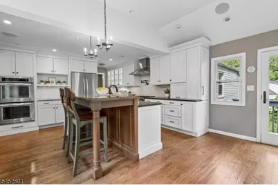 16 Fieldstone Dr, Morris Township, NJ 07960 - Photo 5