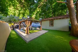 43 Brighton Ave, East Orange, NJ 07017 - Photo 31