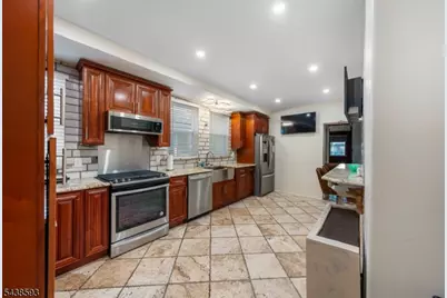 43 Brighton Ave, East Orange, NJ 07017 - Photo 13