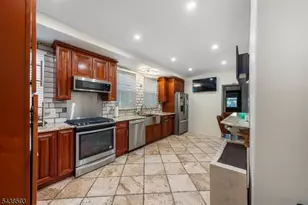 43 Brighton Ave, East Orange, NJ 07017 - Photo 13