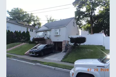 590 River Dr, Passaic, NJ 07055 - Photo 3