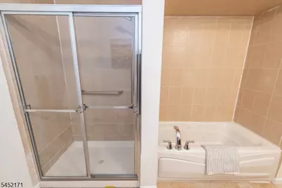 54 S Maple Ave #D, East Orange, NJ 07018 - Photo 15