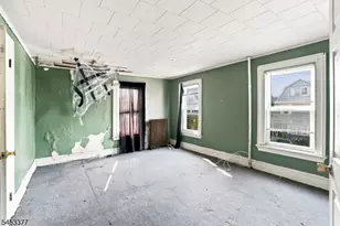 223 Montgomery St, Bloomfield, NJ 07003 - Photo 3