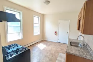 65 Linden Ave, East Orange, NJ 07018 - Photo 5