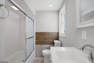 211 S 8th Ave, Manville, NJ 08835 - Photo 23