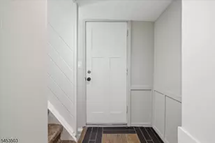 211 S 8th Ave, Manville, NJ 08835 - Photo 15
