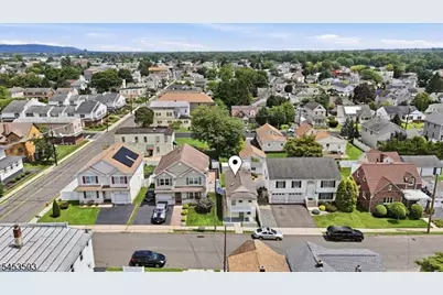 211 S 8th Ave, Manville, NJ 08835 - Photo 33
