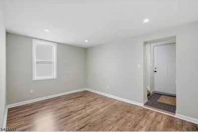 211 S 8th Ave, Manville, NJ 08835 - Photo 11