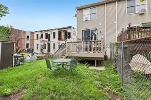 22 Hecker St, Newark, NJ 07103 - Photo 29