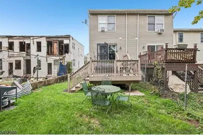 22 Hecker St #22, Newark, NJ 07103 - Photo 3